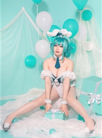 Nyako喵子 – NO.072  初音白兔